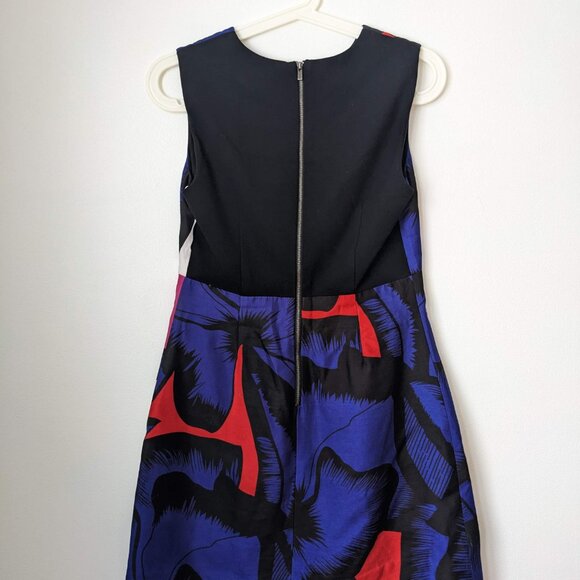 Diane von Furstenberg Dress Size XS Extra Small 2 Floral Print Keyhole Neck - Picture 2 of 7